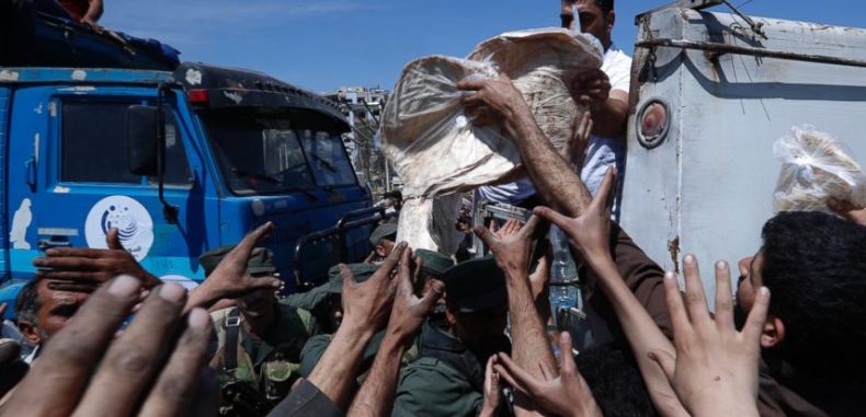 “عام القمح” دون توقعات النظام.. أزمة الخبز في سوريا مستمرة