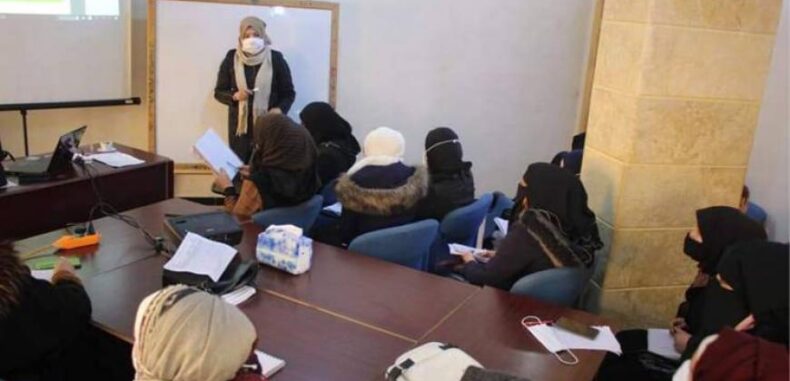 إلى أين وصلت محاولات تفعيل دور المرأة سياسيا في إدلب؟