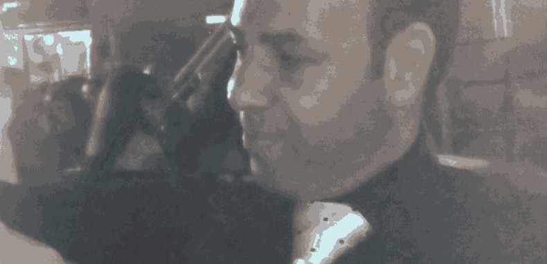 لــيـــس داكــنـــاً هــــذا الـــــرقــص …