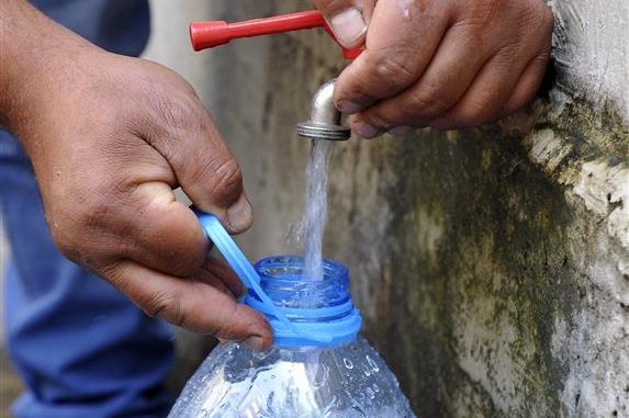 انخفاض نسبة المياه في بلدة السفيرة بريف درعا