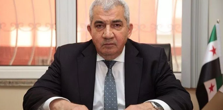 سيف يلتقي المبعوث الفرنسي ويشدد على الالتزام بمبدأ الانتقال السياسي