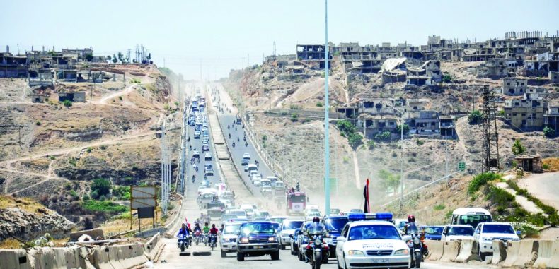 «احتكاك» بين الروس و «حزب الله» في القصير ومجلس منبج يرفض الوجود التركي