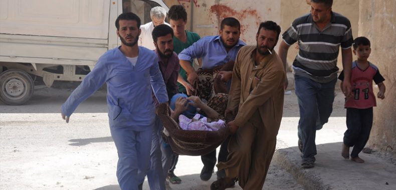 أطباء وصيادلة إدلب يعلقون عملهم بسبب الفلتان الأمني