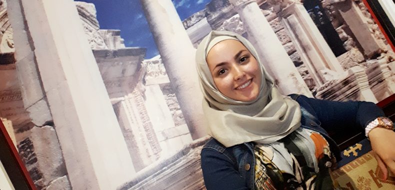 ياء الملكية – ليلاس دخل الله