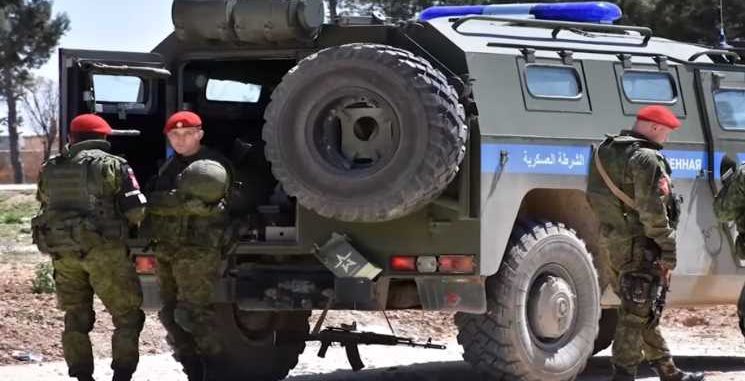 موقع عبري: روسيا تكذب والقوات الإيرانية في سوريا لم تنسحب