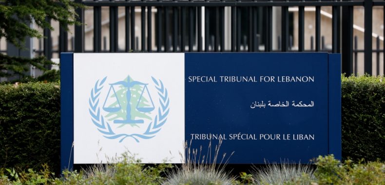 الادعاء في محكمة الحريري يربط حسين خليل بشبكة الخليوي