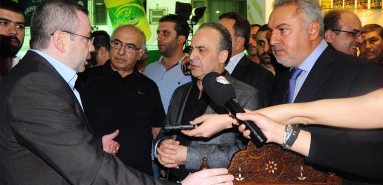 عماد خميس ردًا على طلبات زيادة الرواتب: تحملوا