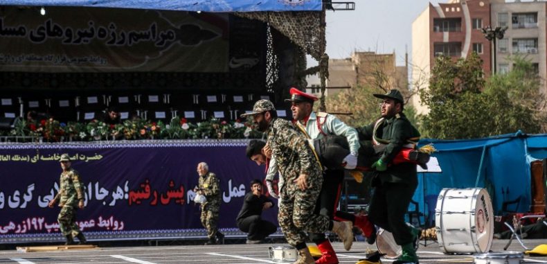 إيران تكتوي بنار العنف المسلط على الأقليات