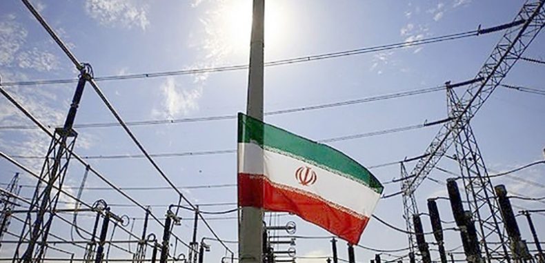 إيران توقع اتفاقًا مع النظام بـ 400 مليون يورو لبناء محطة كهرباء