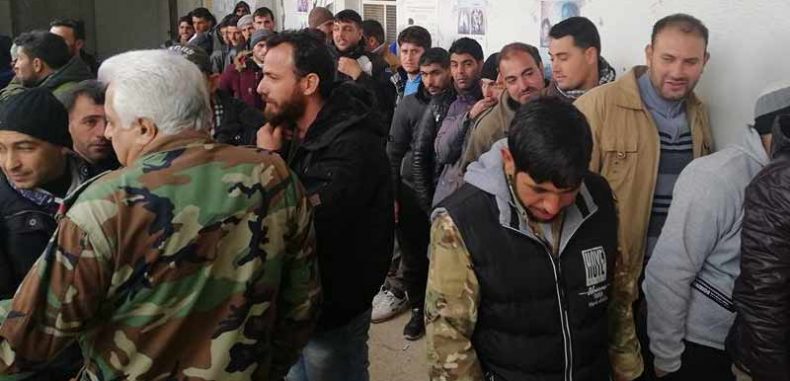 تقرير يوثق اعتقال 76 شخصًا في درعا الشهر الماضي.. بينهم نساء