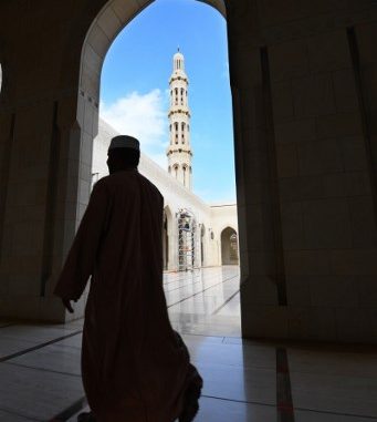 الرئيسية  قصصنا  الإسلاموفوبيا : هدية الغرب إلى الفاشية الإسلامية