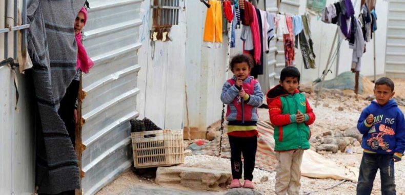 من الفقر إلى الاستبعاد الاجتماعي.. لعنة الأسد تلاحق السوريين