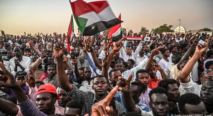 تعليقات في السياسة الداخلية السودانية