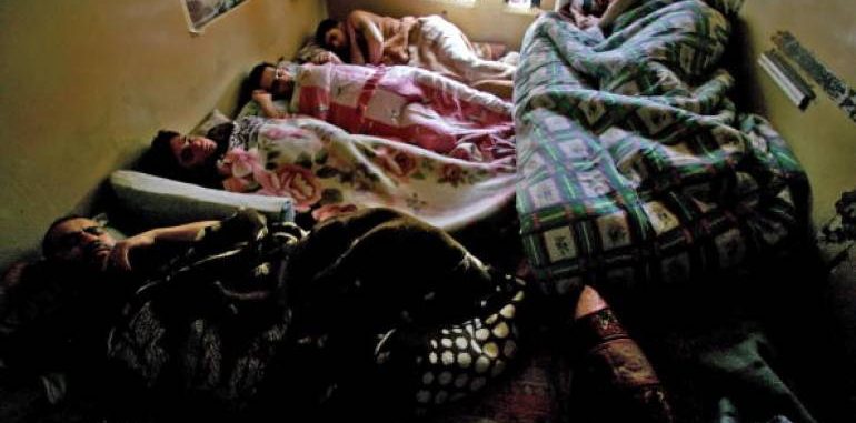 لم يشفع له لدى السلطات اللبنانية..سجين سوري في “رومية” دون محاكمة منذ سنتين