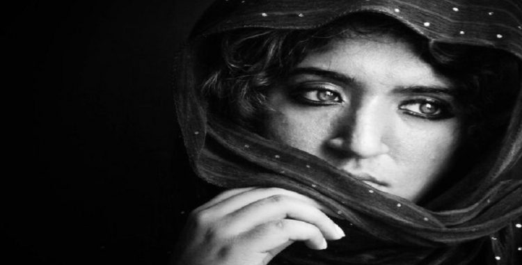 أثقل من رضوى