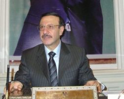 والد زوجة رامي مخلوف وسفير النظام السوري لدى رومانيا رهن الإقامة الجبرية في دمشق