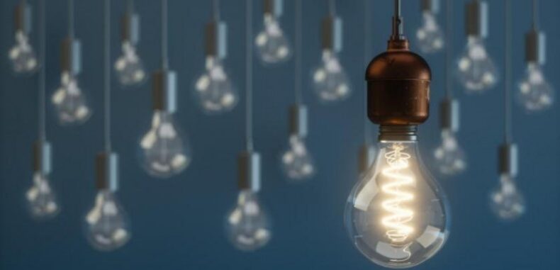 التنصت باستخدام المصابيح الكهربائية