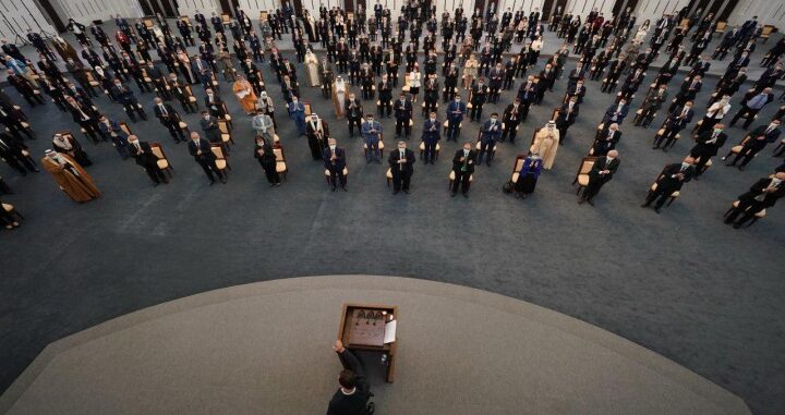 هكذا ردّ أبناء الثورة السورية على وعكة بشار الأسد