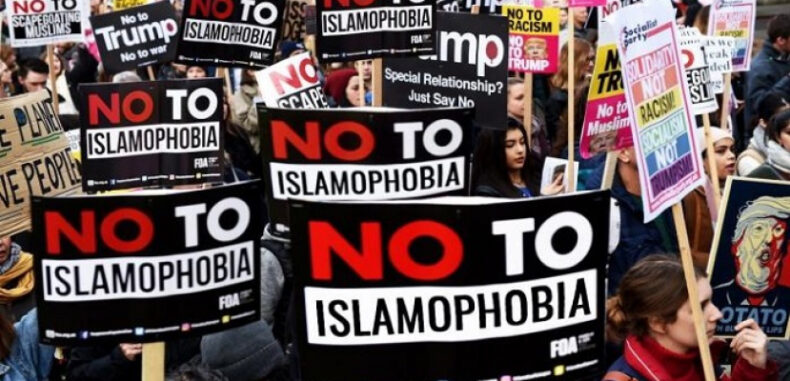 25 منظمة تطالب بمحاكمة حكومة فرنسا لدعمها “الإسلاموفوبيا”